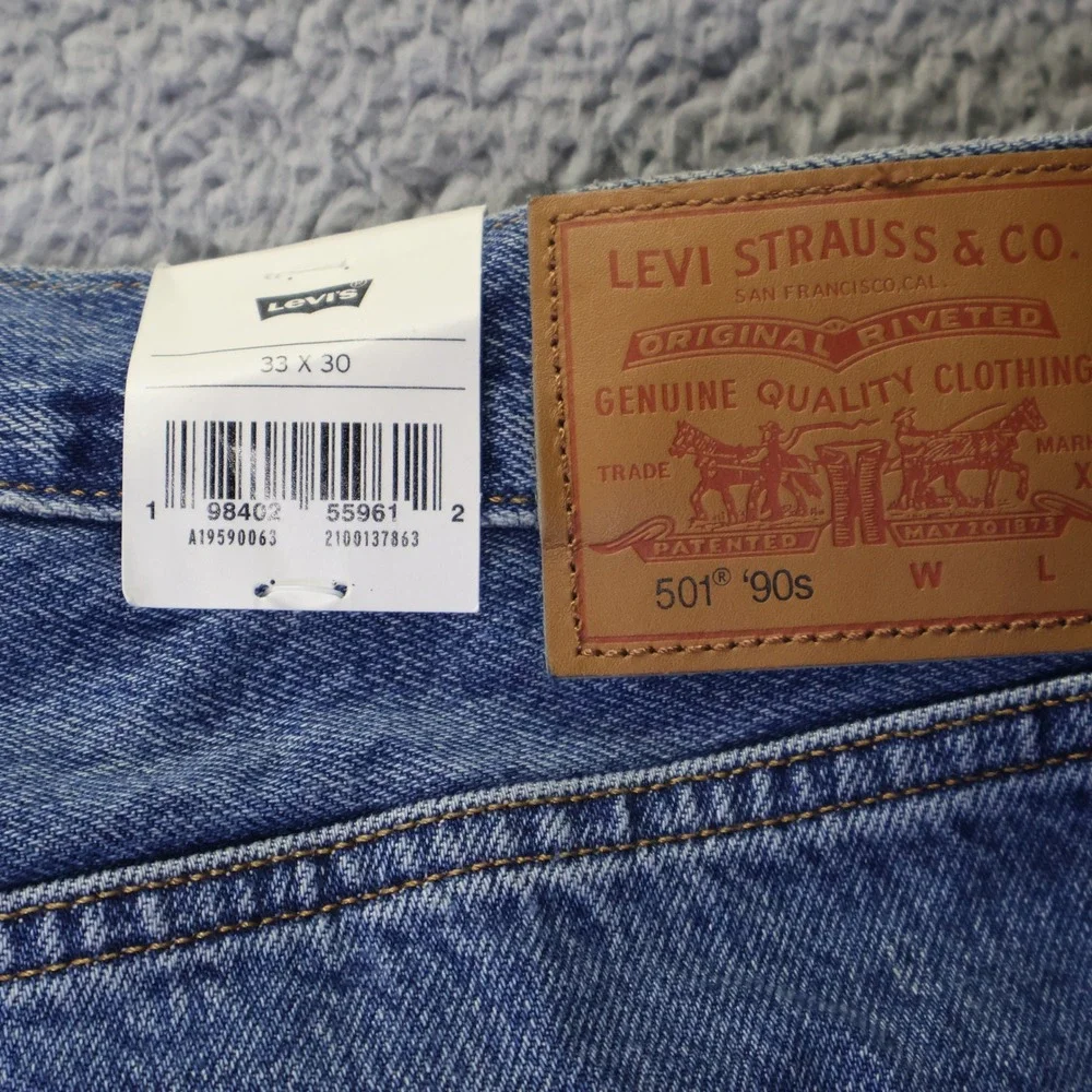 Levis 501 90s Selvedge Denim Jeans Mens 33x30 Blue Straight Leg Button Fly NEW